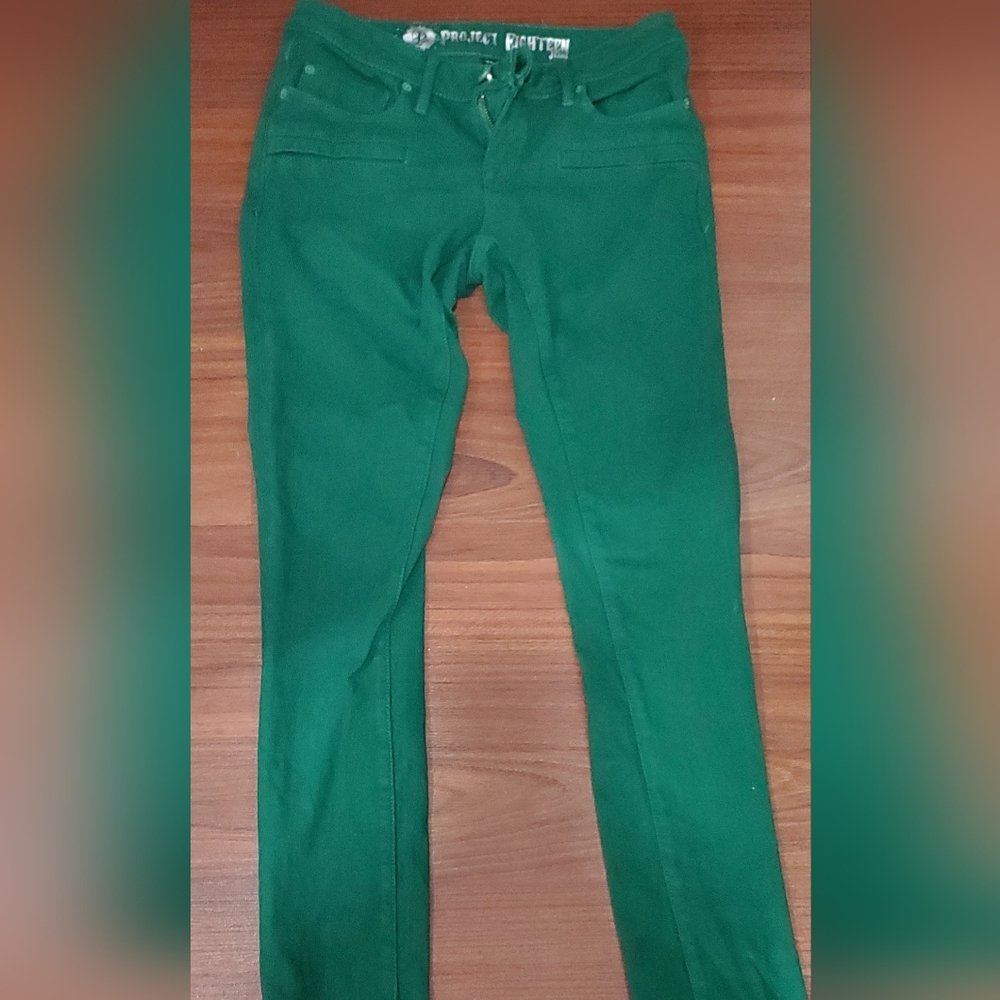 Project 18 green pants